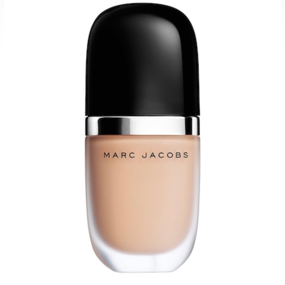 Marc Jacobs 62 Fawn Light Genius Gel Super-Charged Foundation